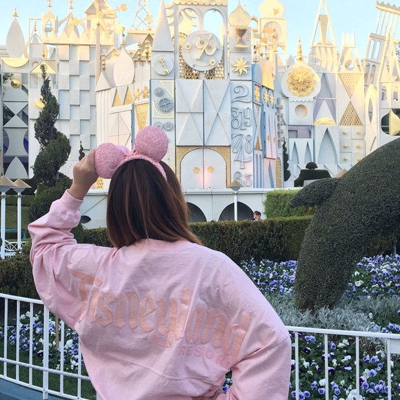 Disneyland Millennial Pink Spirit Jersey Xs Ears Nwt